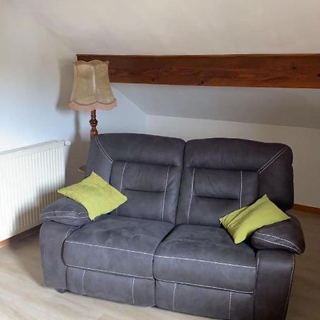 Au Gres Du Vent Apartment Ruy-Montceau Bagian luar foto
